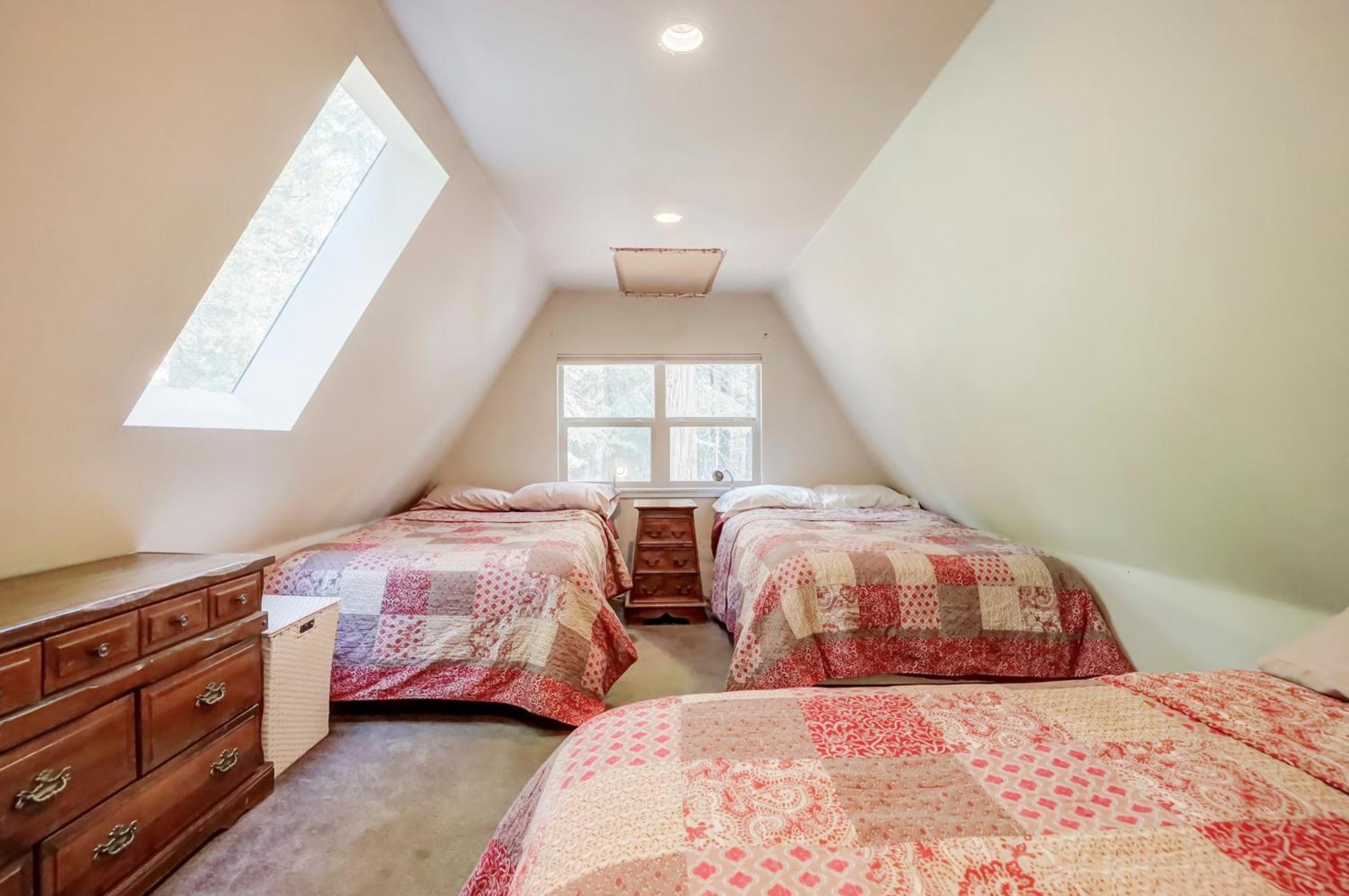 Holiday home Spacious Classic Retreat- Near Lassen Mill Creek