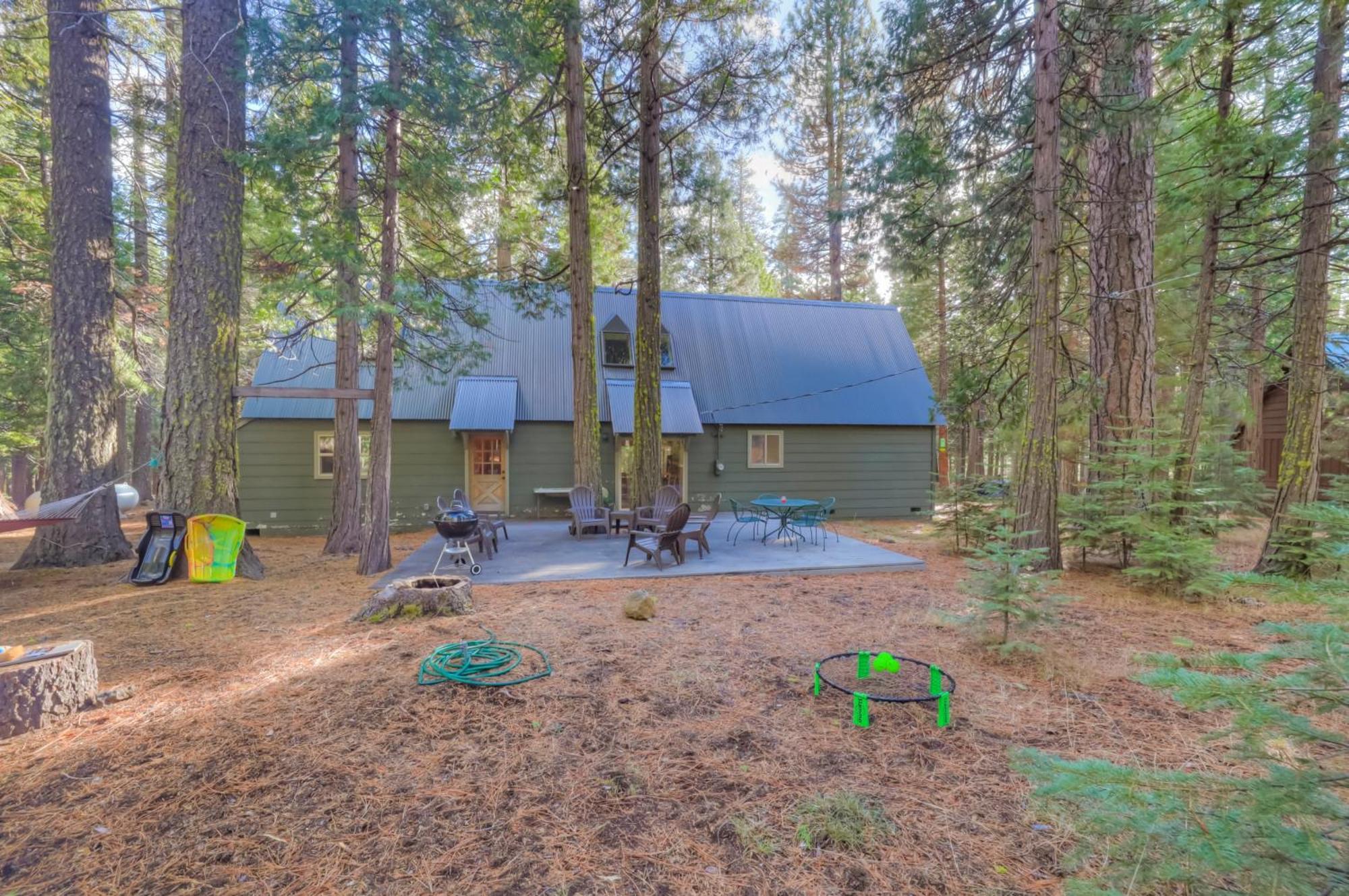 Holiday home Spacious Classic Retreat- Near Lassen *